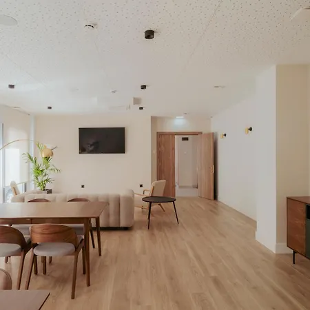 Fc Cubos Auto Check In 레온