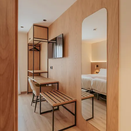 Fc Cubos Auto Check In Apart-hotel 3*