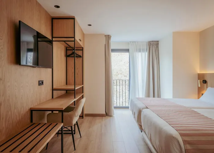 Fc Cubos Auto Check In 3* León