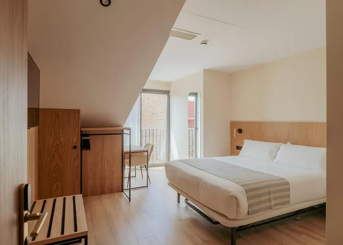 Apartahotel Fc Cubos Auto Check In León