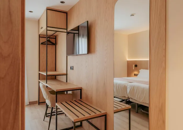 Fc Cubos Auto Check In 아파트호텔 3*