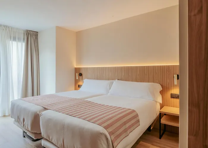 아파트호텔 Fc Cubos Auto Check In